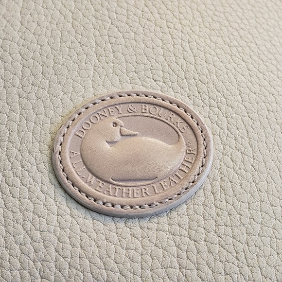 Dooney & Bourke All Weather Leather - Picture 3 of 3